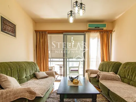 Rent, one bedroom apartment, 41m², 1 maj, Podgorica - image 1