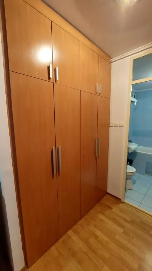 Izdavanje, dvosoban stan, 58m², Novo naselje, Novi Sad