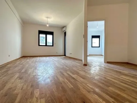 Sale, one bedroom apartment, 57m², Podgorica, Crna Gora - image 4