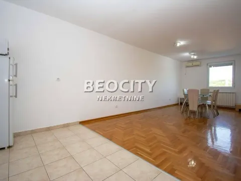 Sale, three bedroom apartment, 72m², Farmaceutski Fakultet, Voždovac Sve Podlokacije