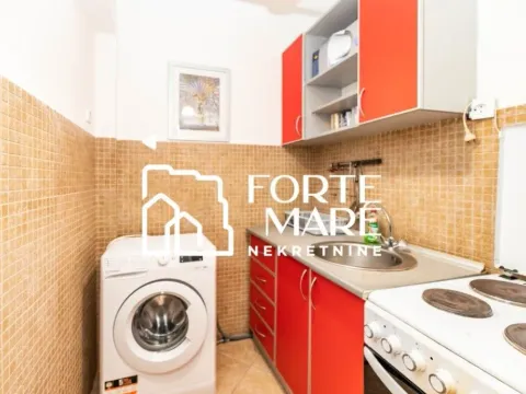 Sale, one bedroom apartment, 40m², Igalo-Petlja, Herceg Novi - image 11