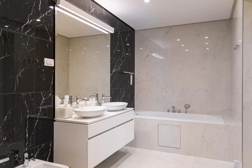Sale, two bedroom apartment, 147m², Bečići, Budva