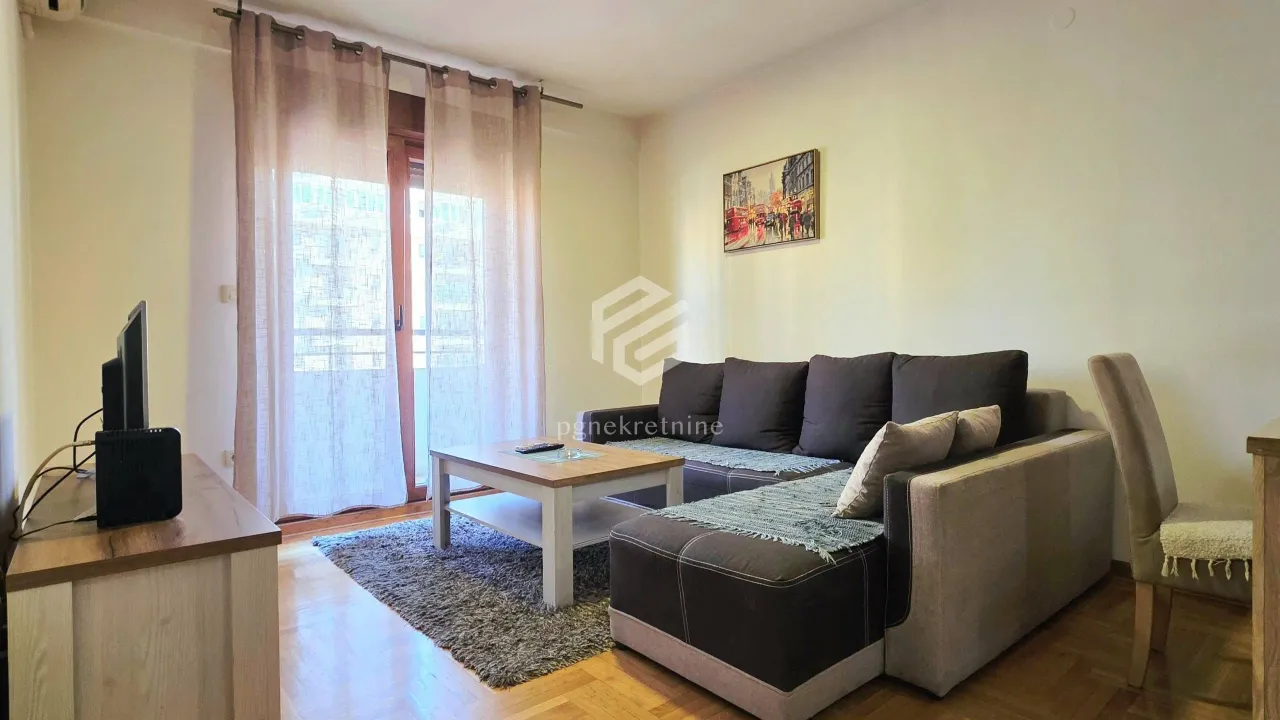 Sale, one bedroom apartment, 41m², Stari Aerodrom, Podgorica