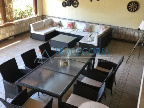 Prodaja, poslovni prostor, 600m², Dobra Voda, Budva