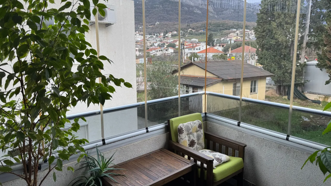 Prodaja, dvosoban stan, 67m², Ilino, Bar