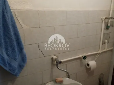 Sale, house, 200m², Čukarica, Beograd - image 11