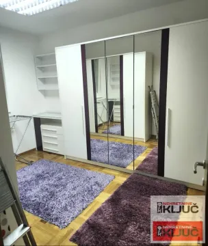 Izdavanje, četvorosoban stan, 102m², Bulevar patrijarha Pavla, Novi Sad Sve Podlokacije - image 13