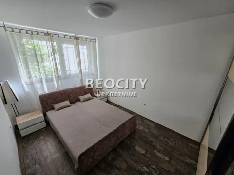 Izdavanje, stan, 60m², Stari grad, Novi Sad - image 13