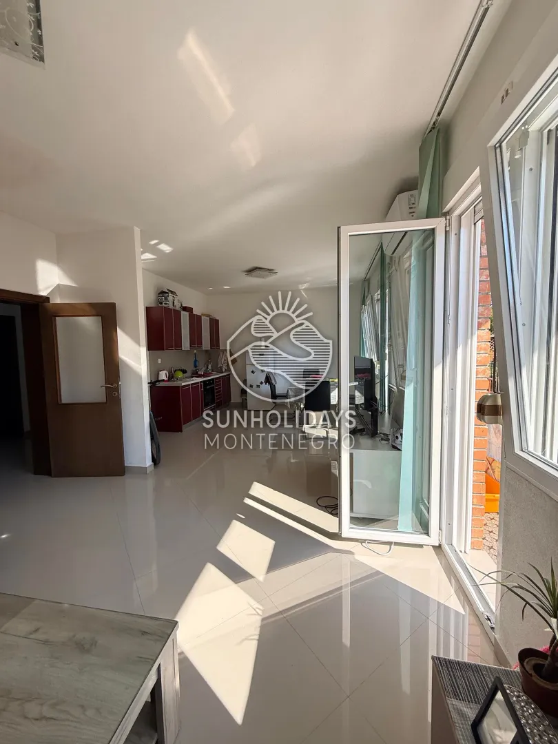 Sale, two bedroom apartment, 85m², Šušanj, Bar