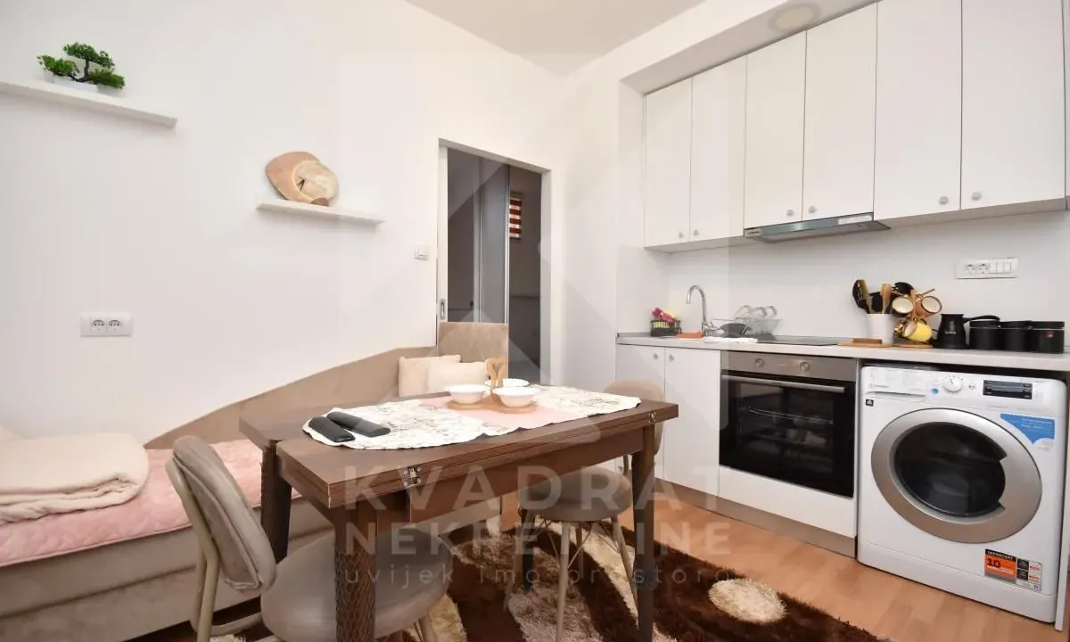 Izdavanje, garsonjera, 24m², Blok 9, Podgorica