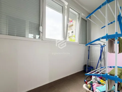 Rent, two bedroom apartment, 65m², Autobuska stanica, Podgorica - image 19