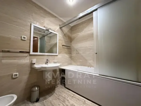 Rent, office space, 138m², Preko Morače, Podgorica - image 23