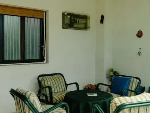 Sale, house, 400m², Zagorič, Podgorica - image 9