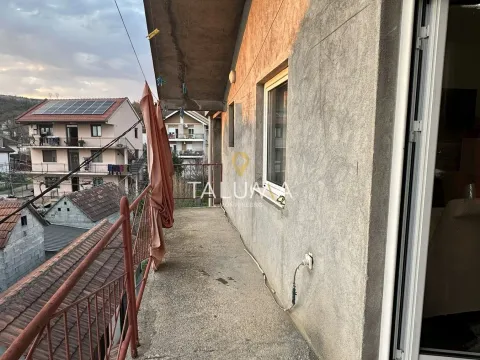 Izdavanje, trosoban stan, 120m², Vranići, Podgorica - image 9