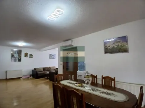 Prodaja, kuća, 316m², Trnava, Jagodina - image 22