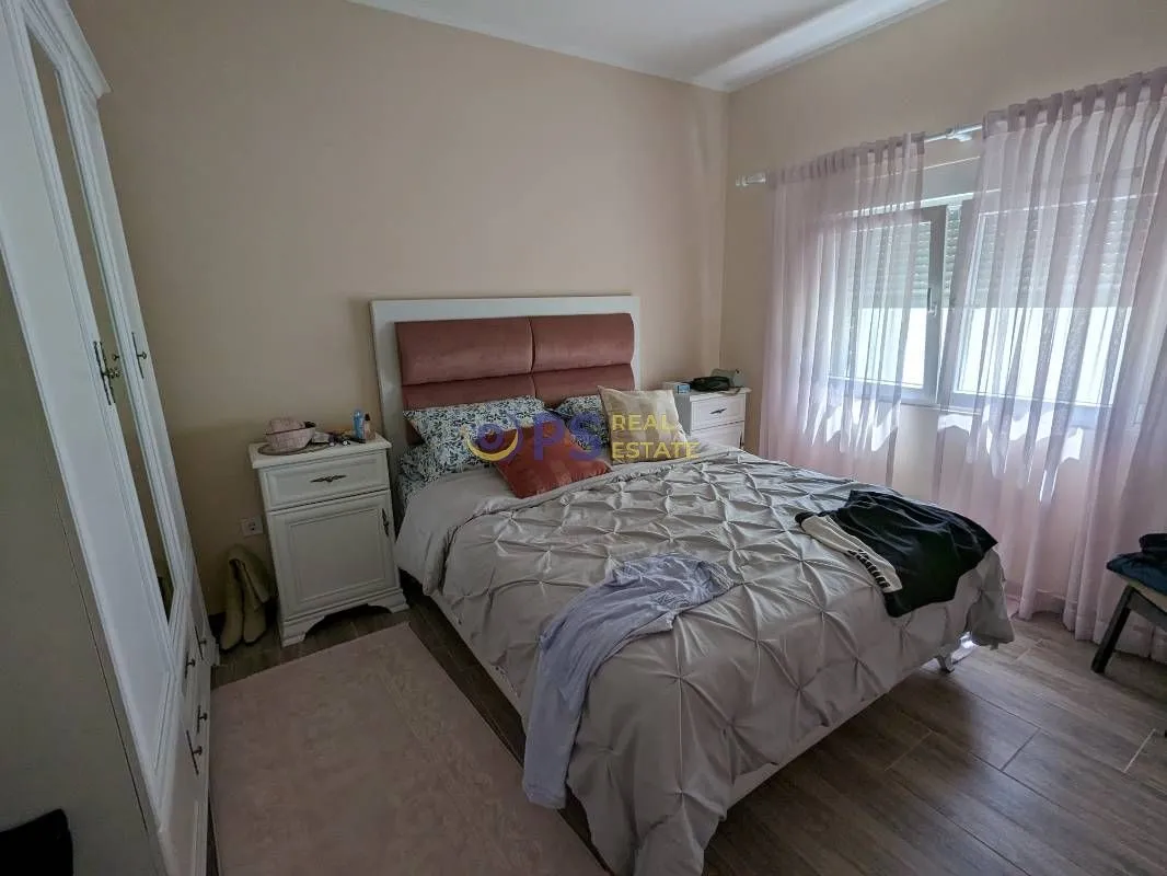 Sale, house, 200m², Bar, Crna Gora