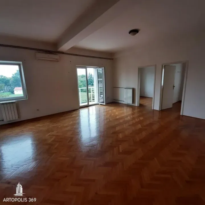 Rent, three bedroom apartment, 70m², Savski Venac, Beograd