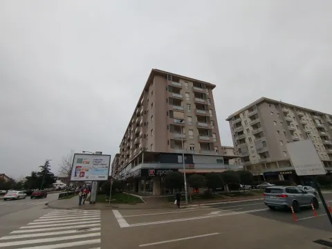 Izdavanje, stan, 42m², City Kvart, Podgorica - image 9