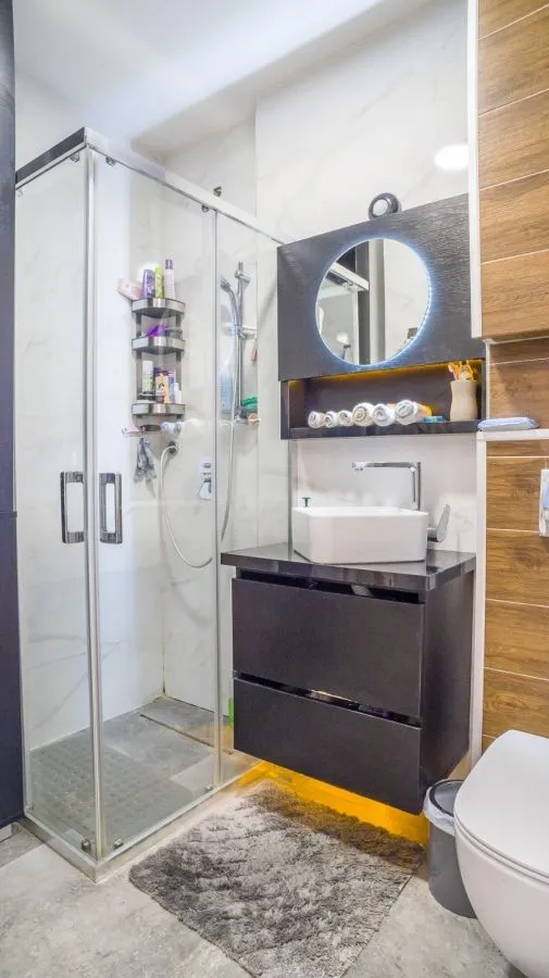 Prodaja, četvorosoban stan, 173m², Bulevar patrijarha Pavla, Novi Sad Sve Podlokacije