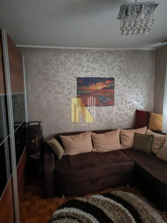 Prodaja, četvorosoban stan, 86m², Petrovaradin, Novi Sad