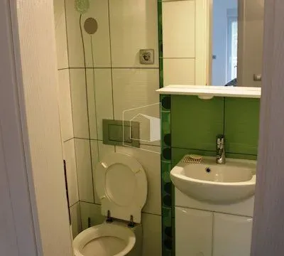 Sale, house, 300m², Donji Kokoti, Podgorica - image 9