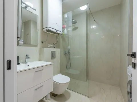 Prodaja, jednosoban stan, 43m², Rozino, Budva - image 10