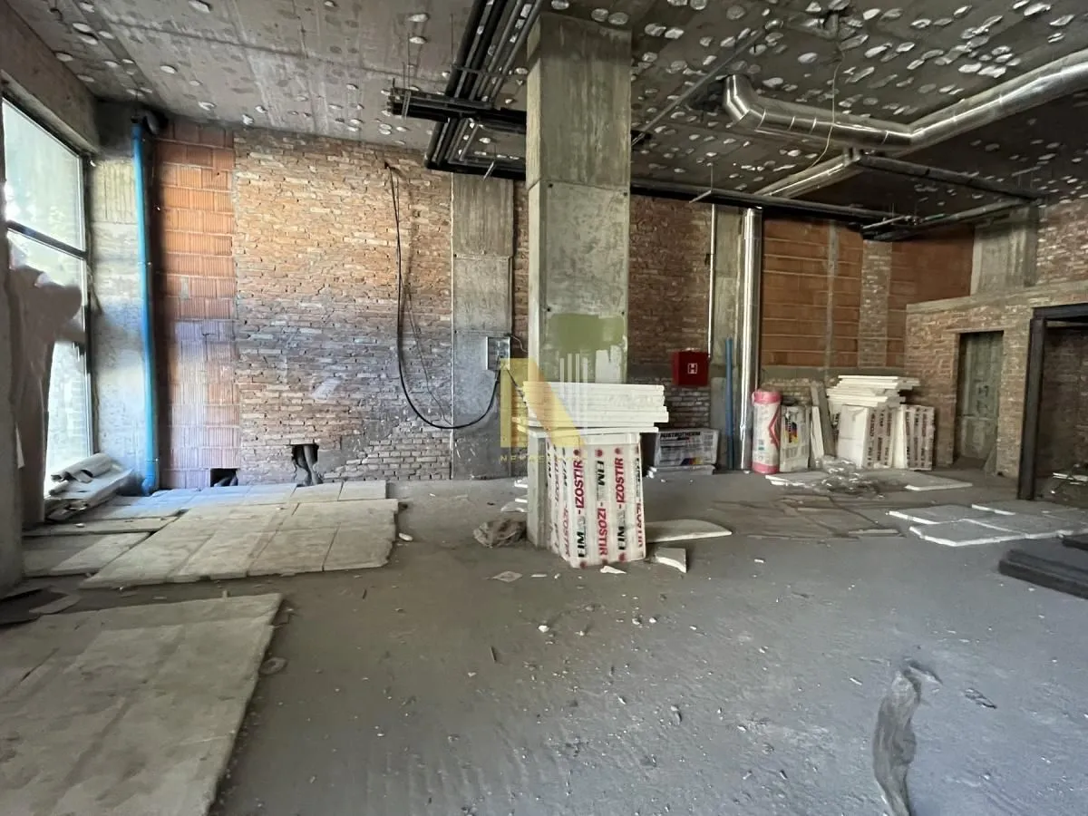 Sale, office space, 147m², Podbara, Novi Sad Sve Podlokacije