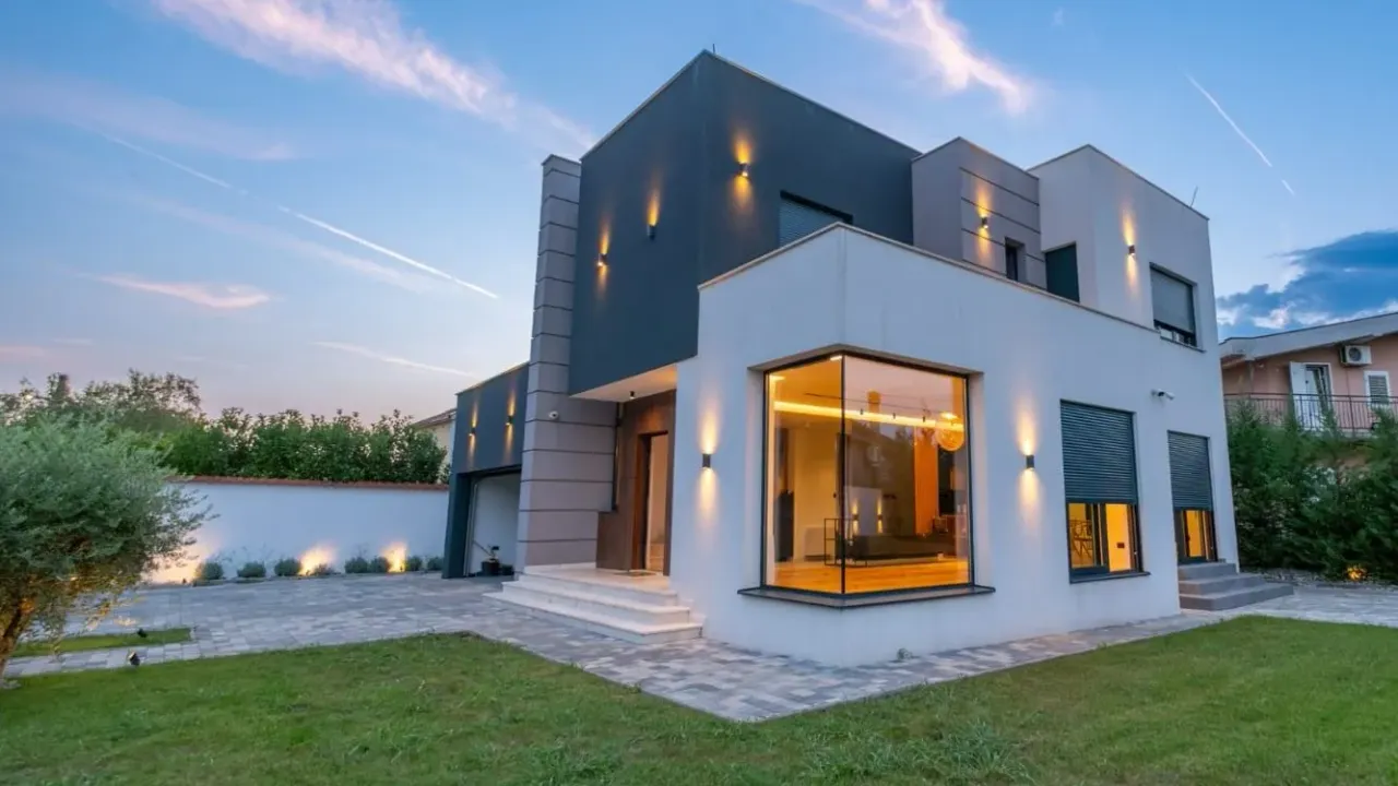 Rent, house, 180m², Gornja Gorica, Podgorica