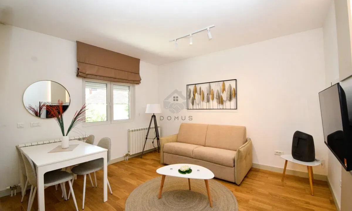 Prodaja, jednosoban stan, 42m², Kolašin, Crna Gora