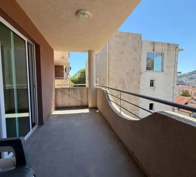 Sale, one bedroom apartment, 53m², Podkošljun, Budva - image 4