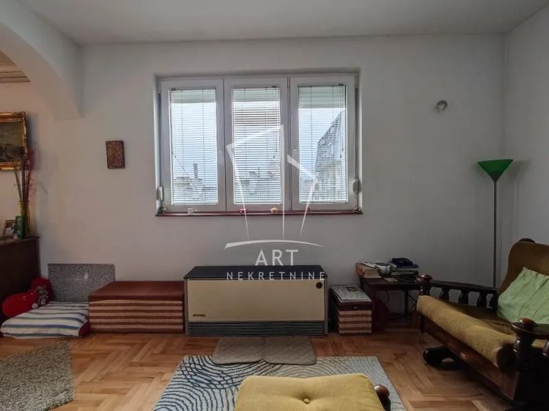 Sale, three bedroom apartment, 69m², Karaburma, Palilula Sve Podlokacije