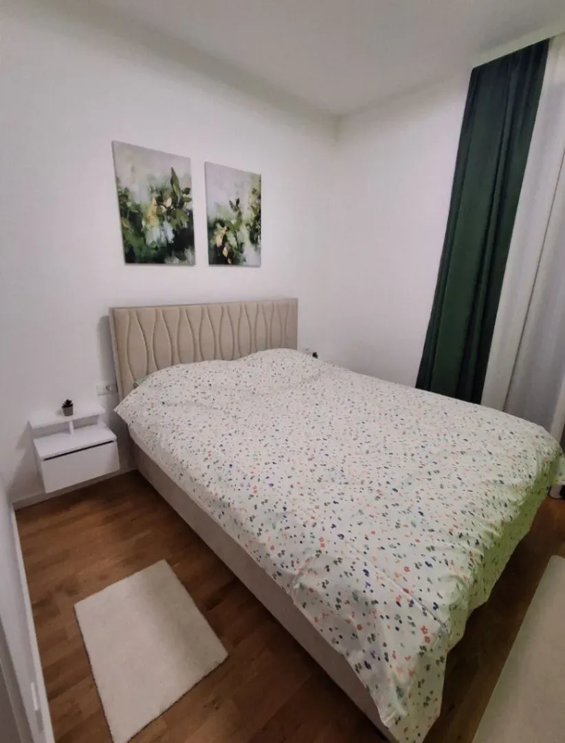 Izdavanje, jednosoban stan, 42m², Tološi, Podgorica