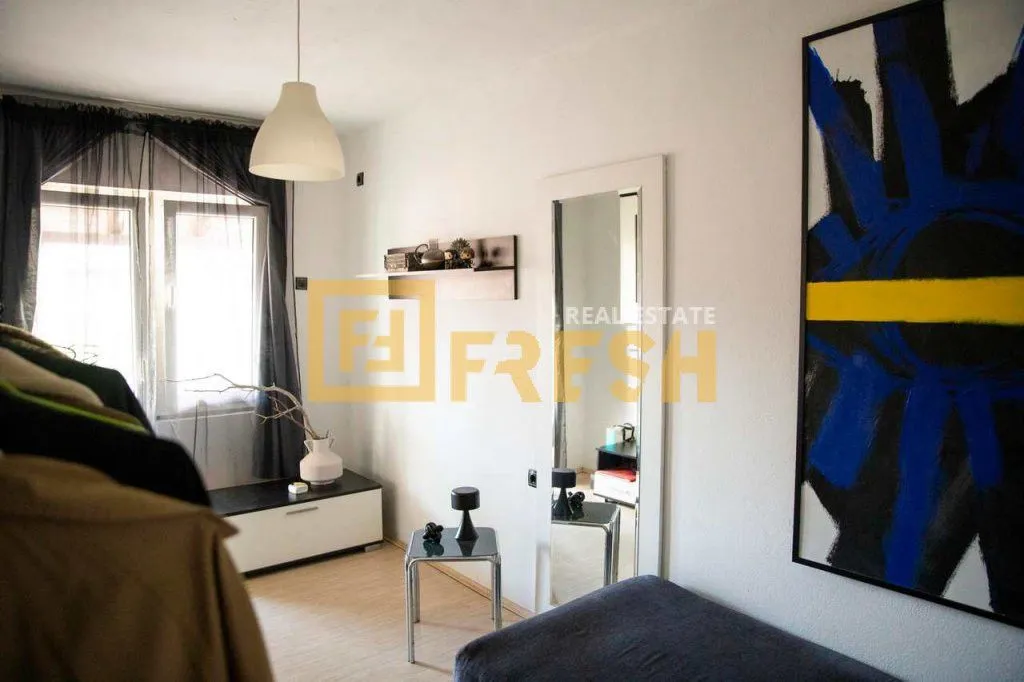 Sale, house, 233m², Zabjelo, Podgorica