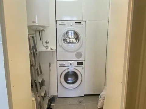 Rent, two bedroom apartment, 55m², Savski Venac, Beograd - image 10