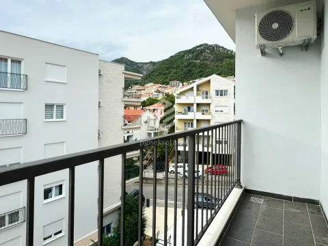 Rent, apartment, 35m², Budva, Crna Gora - image 9