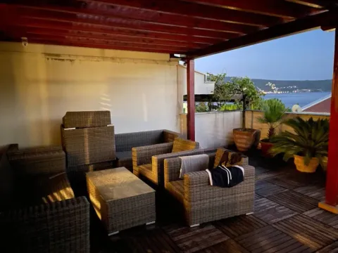 Prodaja, kuća, 341m², Herceg Novi, Crna Gora