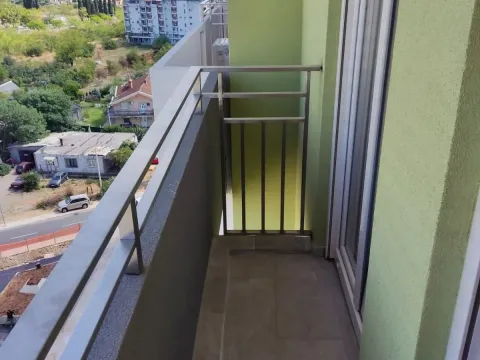 Izdavanje, jednosoban stan, 43m², Central Point, Podgorica - image 4