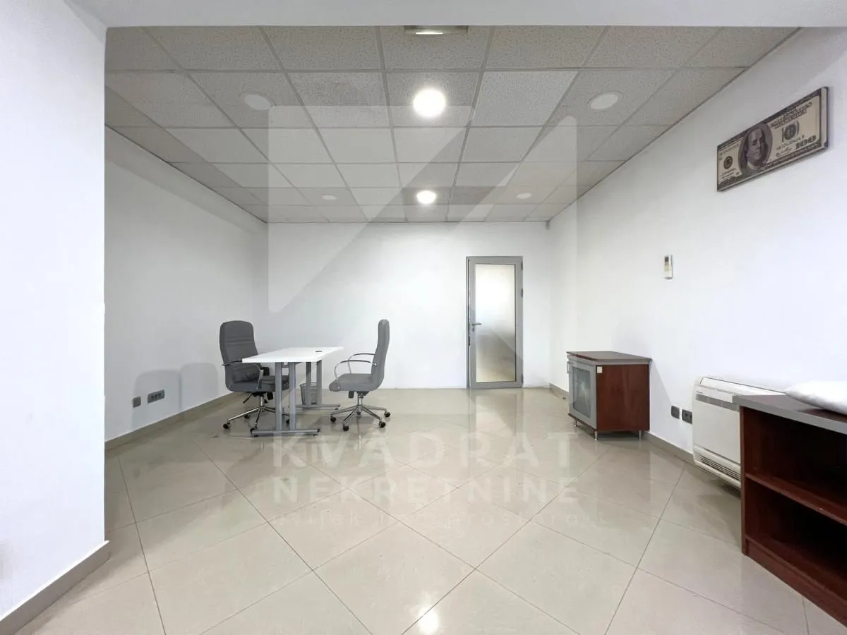 Rent, office space, 130m², Preko Morače, Podgorica