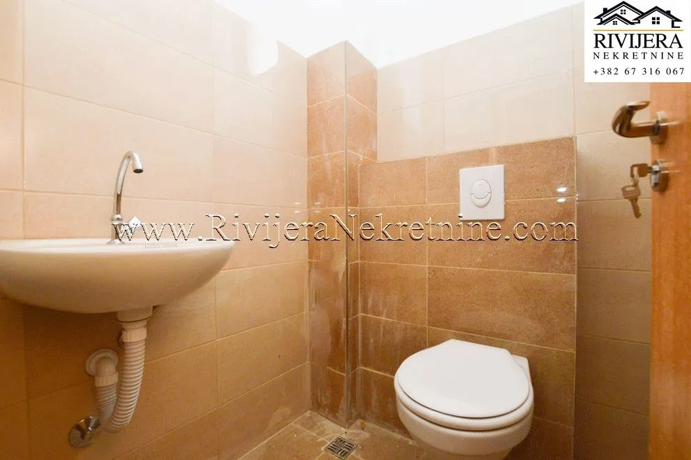 Sale, office space, 60m², Bijela, Herceg Novi