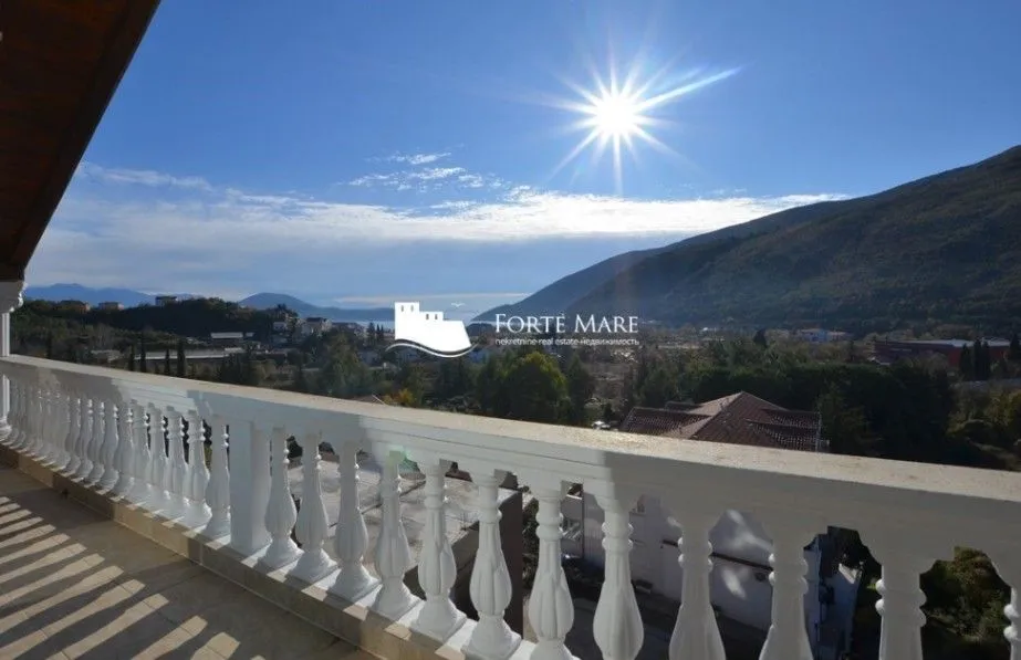Prodaja, kuća, 415m², Herceg Novi, Crna Gora