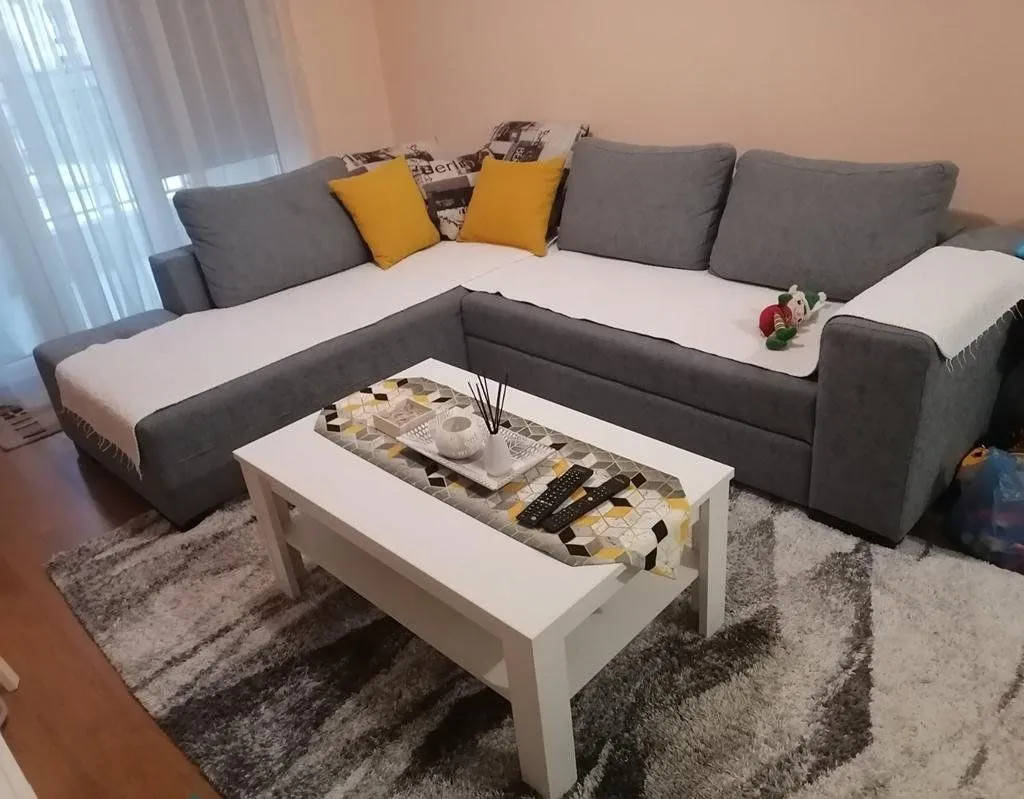 Izdavanje, jednosoban stan, 55m², Blok 6, Podgorica