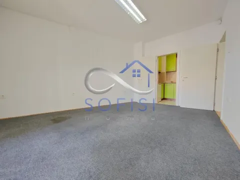Rent, office space, 61m², Grbavica, Novi Sad Sve Podlokacije - image 4
