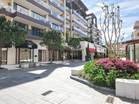 Prodaja, jednosoban stan, 69m², Tivat, Crna Gora - image 13