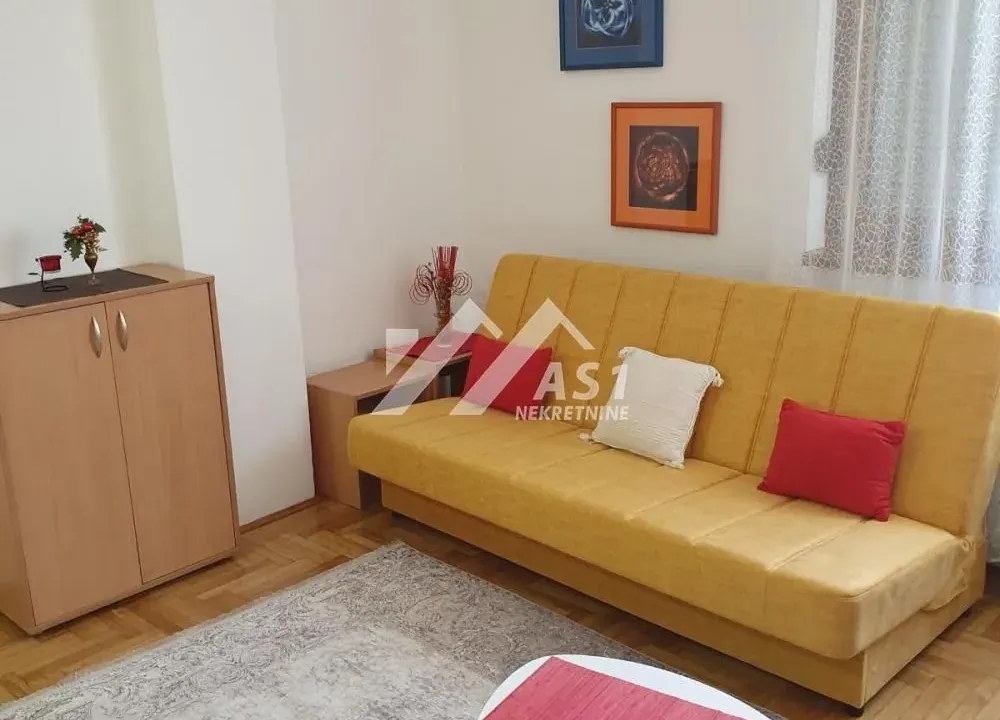Rent, apartment, 28m², Grbavica, Novi Sad Sve Podlokacije