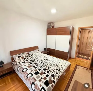 Izdavanje, dvosoban stan, 60m², 1 maj, Podgorica - image 2