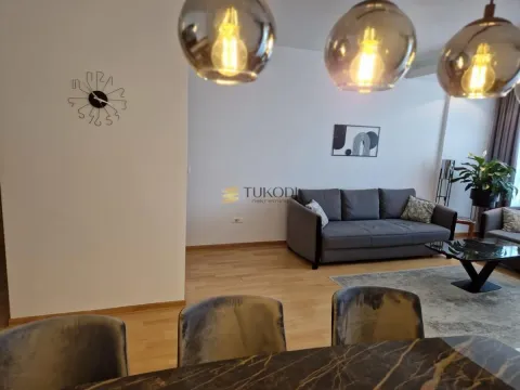 Izdavanje, trosoban stan, 85m², Stari Grad, Beograd - image 3