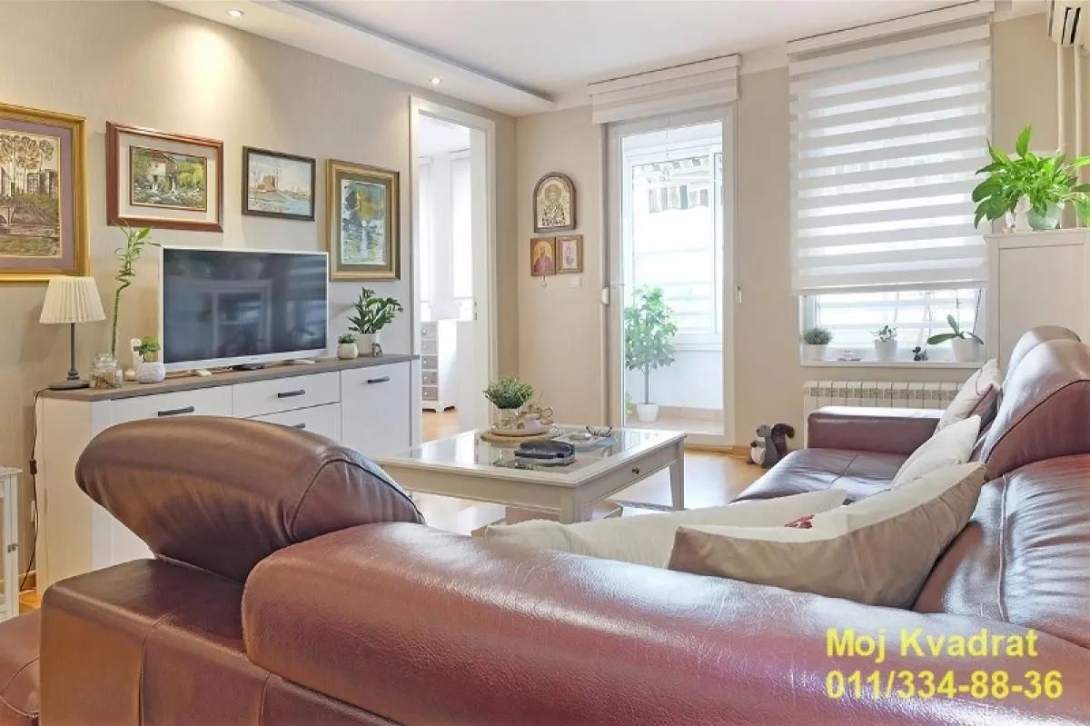 Sale, four bedroom apartment, 103m², Novi Beograd Blok 67, Novi Beograd Sve Podlokacije