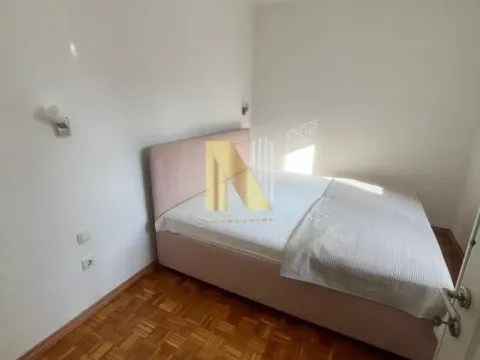 Izdavanje, dvosoban stan, 53m², Sajmište, Novi Sad - image 4