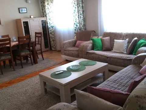 Rent, three bedroom apartment, 90m², Centar, Podgorica - image 6