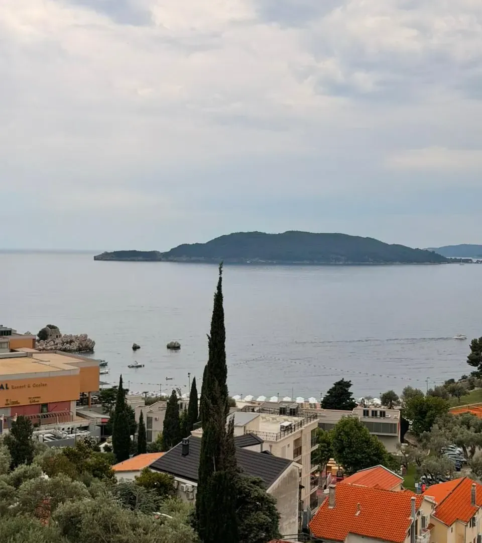 Sale, one bedroom apartment, 79m², Pržno, Budva